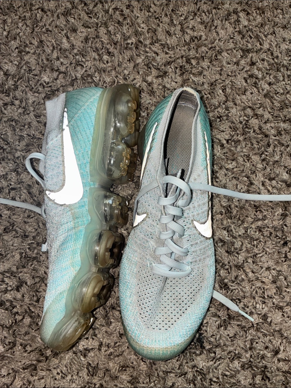 Nike Women's Teal and White VaporMax Flyknit Sneakers